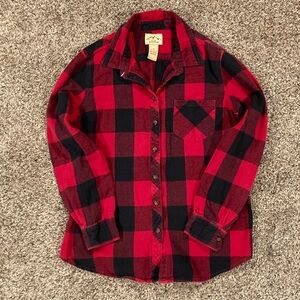 Blue Mountain - Red & Black Women’s Plaid Button-Up Shirt